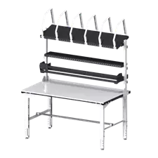 Table de préparation de commande pré-équipée avec étagères et dispositif de coupe